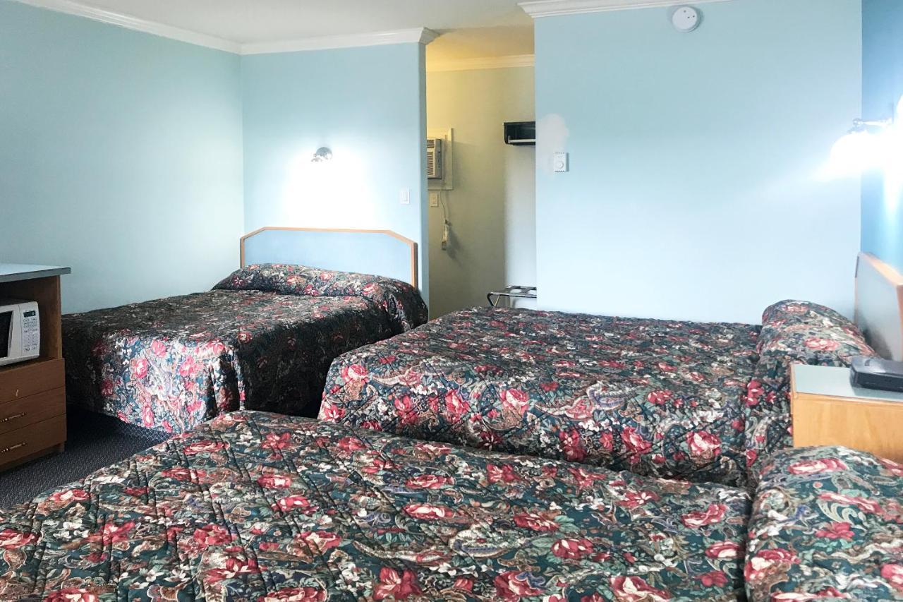 Lamplighter Motel Kamloops Eksteriør billede