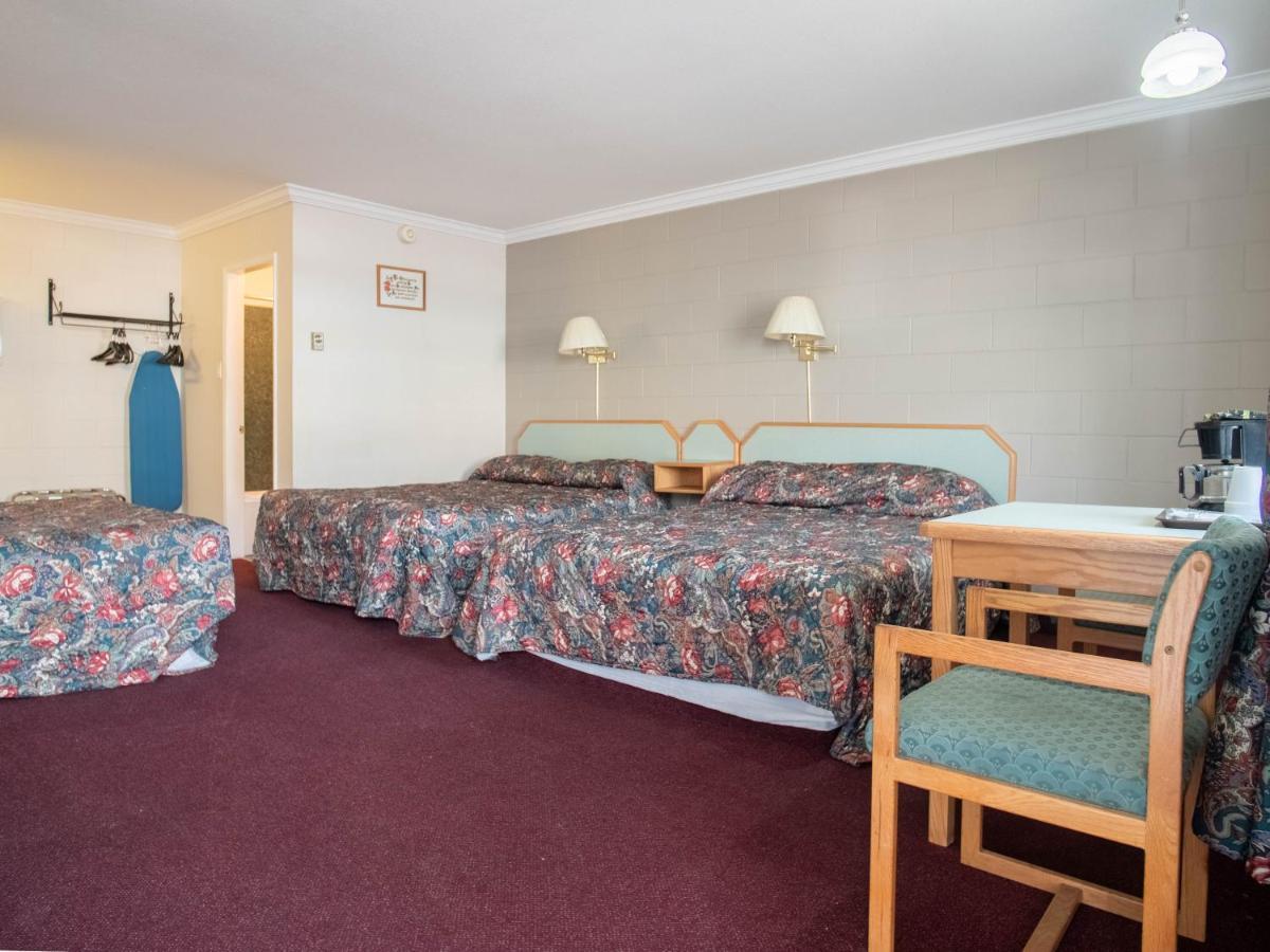 Lamplighter Motel Kamloops Eksteriør billede