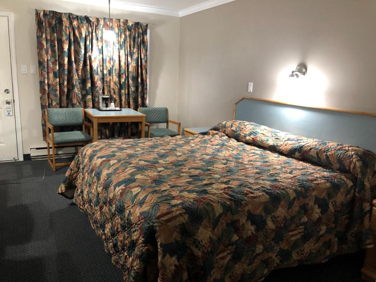 Lamplighter Motel Kamloops Eksteriør billede
